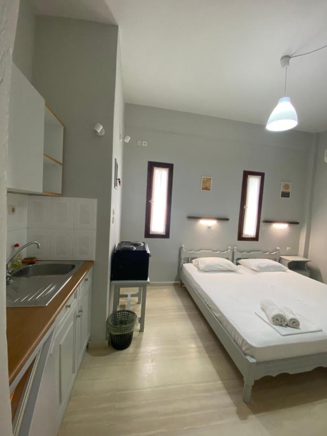 George Apartments Stoupa Exterior photo